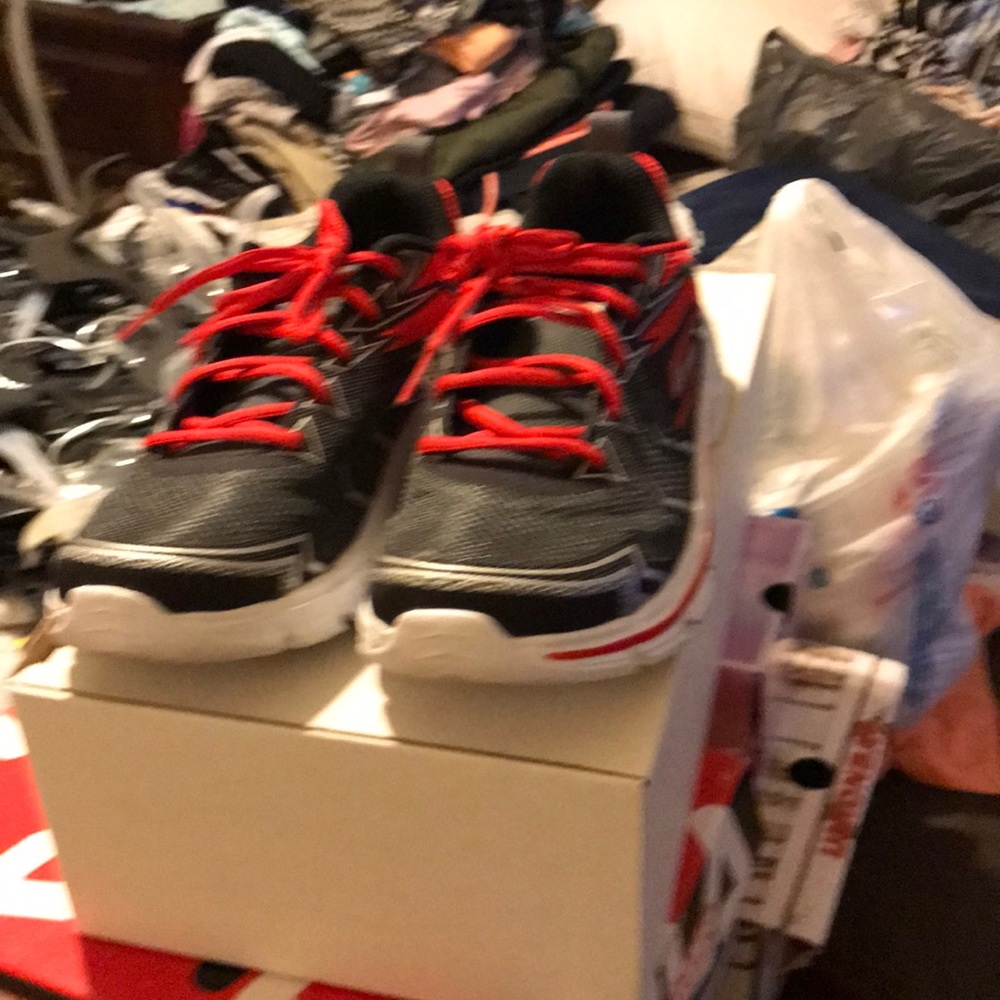 Sketchers boys sneakers